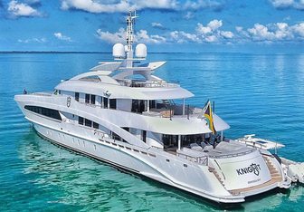 Knight Yacht Charter in French Polynesia