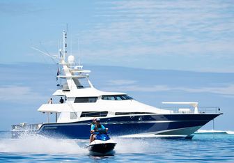 Ultimate Lady Yacht Charter in French Polynesia